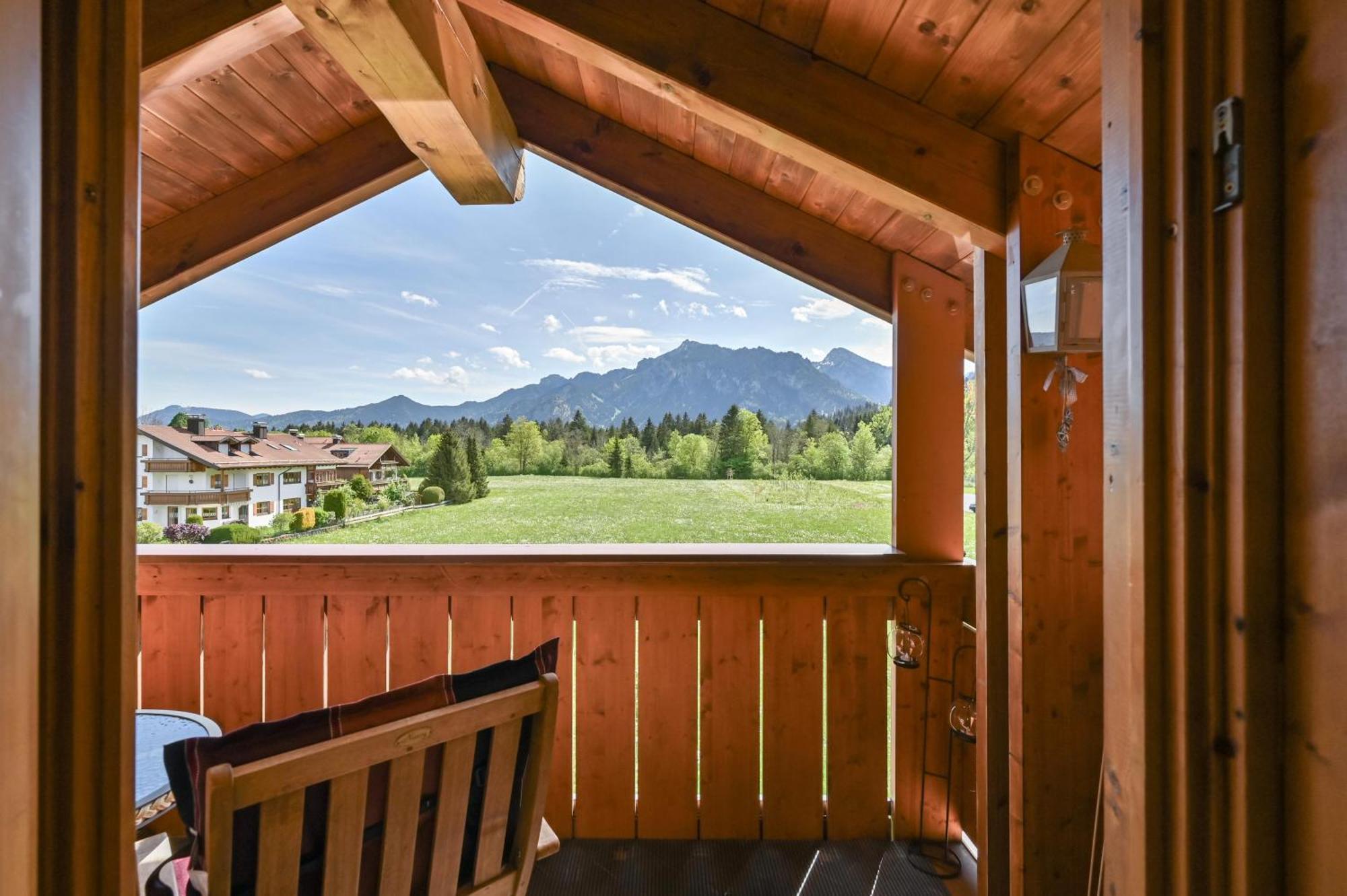 Chalet Im Haus Schlossblick Füssen Buitenkant foto