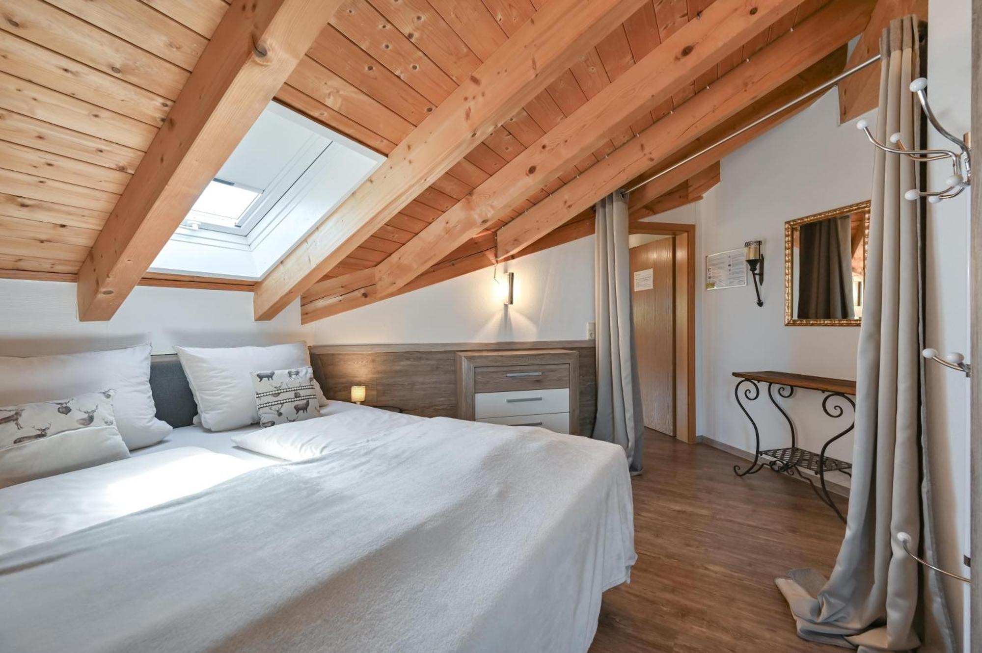 Chalet Im Haus Schlossblick Füssen Buitenkant foto